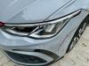 Volkswagen Golf VIII 1.0 eTSI 12V Skrotfordon (2022, GRIJS)