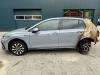 Volkswagen Golf VIII 1.0 eTSI 12V Skrotfordon (2022, GRIJS)