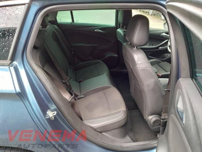 Opel Astra K Sports Tourer 1.6 BiTurbo CDTI 16V Sloopvoertuig (2017, Metallic, Blauw)