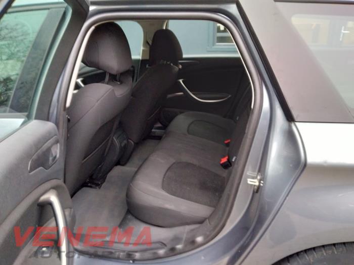 Citroen C5 III Tourer 1.6 16V THP 155 Skrotfordon (2011, METALLIC GRIJS)