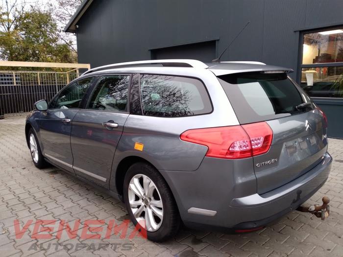 Citroen C5 III Tourer 1.6 16V THP 155 Skrotfordon (2011, METALLIC GRIJS)