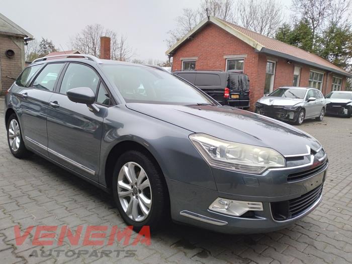 Citroen C5 III Tourer 1.6 16V THP 155 Skrotfordon (2011, METALLIC GRIJS)