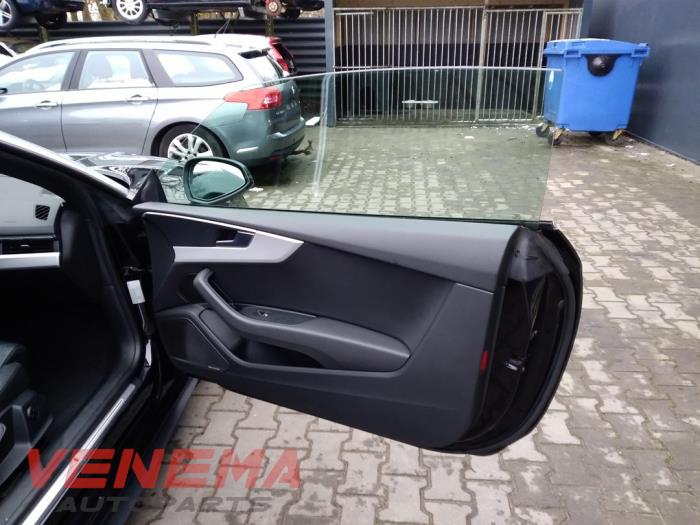 Audi A5 Cabrio 3.0 TDI V6 24V Quattro Skrotfordon (2017, ZWART)