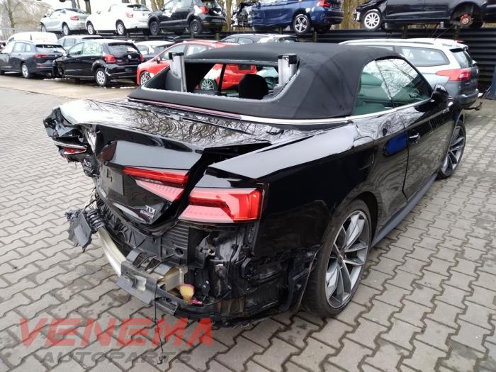 Audi A5 Cabrio 3.0 TDI V6 24V Quattro Skrotfordon (2017, ZWART)