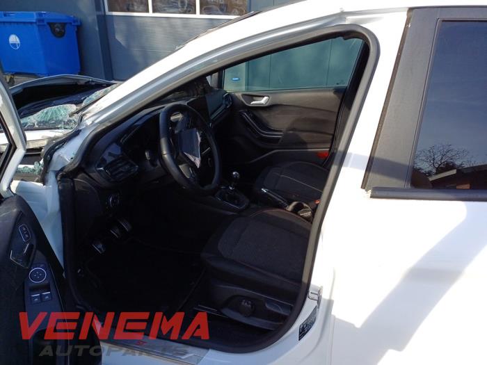 Ford Fiesta 7 1.0 EcoBoost 12V 100 Sloopvoertuig (2019, Wit)