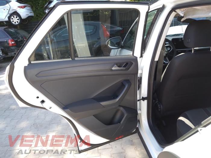 Volkswagen T-Roc I 1.0 TSI 12V Sloopvoertuig (2024, Wit)