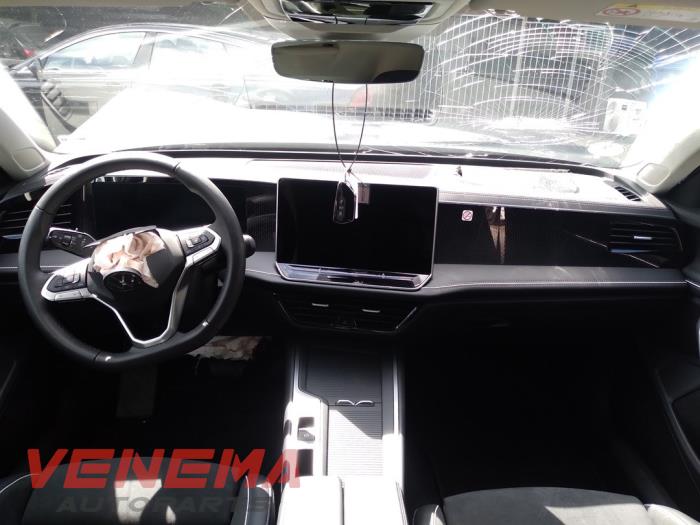 Volkswagen Passat Variant 2.0 TDI 16V Skrotfordon (2025, GRIJS)