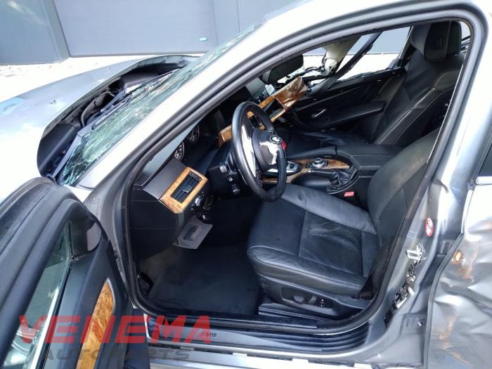 BMW 5 serie 550i 32V Sloopvoertuig (2008, Grijs)