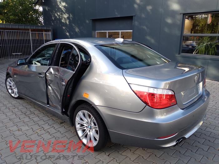 BMW 5 serie 550i 32V Sloopvoertuig (2008, Grijs)