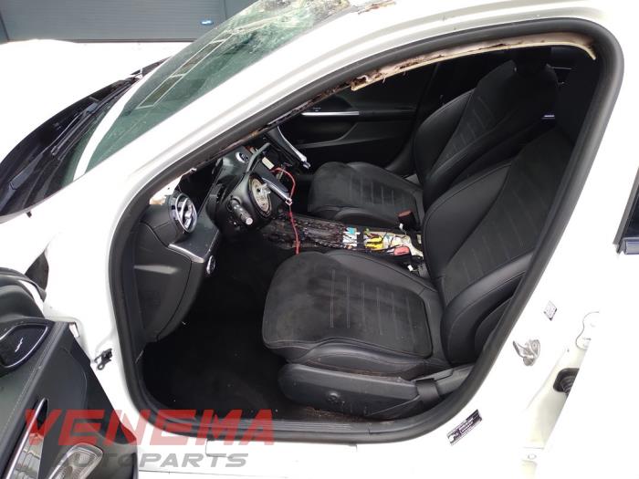 Mercedes C C-200 1.5 EQ Boost 4-Matic Sloopvoertuig (2024, Wit)