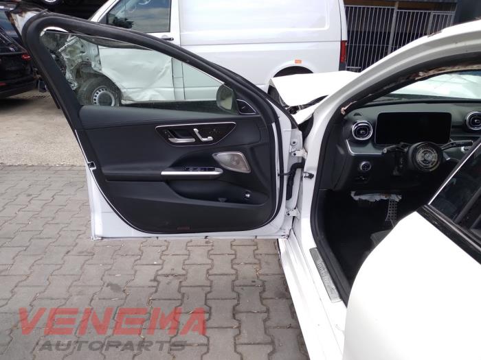 Mercedes C C-200 1.5 EQ Boost 4-Matic Sloopvoertuig (2024, Wit)