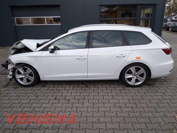 Seat Leon ST 2.0 TDI FR 16V Sloopvoertuig (2017, Wit)