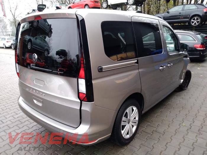 Volkswagen Caddy Combi V 2.0 TDI BlueMotionTechnology Sloopvoertuig (2021, Metallic, Beige)
