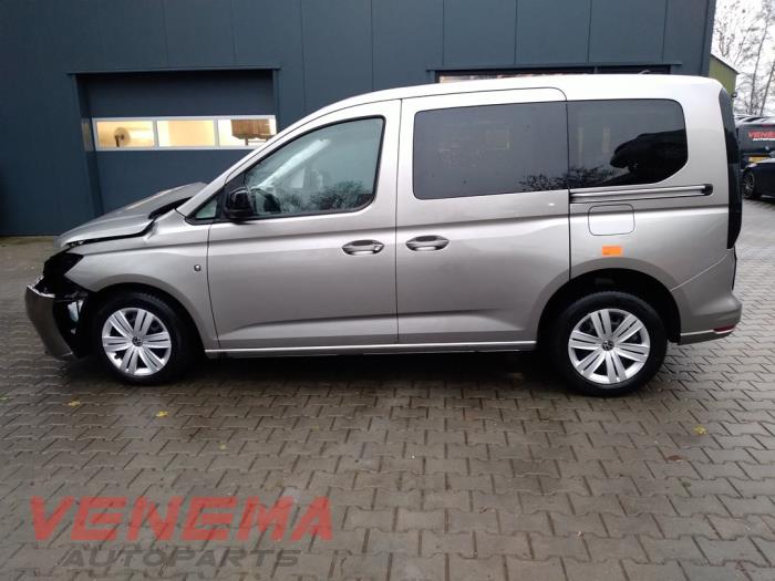 Volkswagen Caddy Combi V 2.0 TDI BlueMotionTechnology Sloopvoertuig (2021, Metallic, Beige)