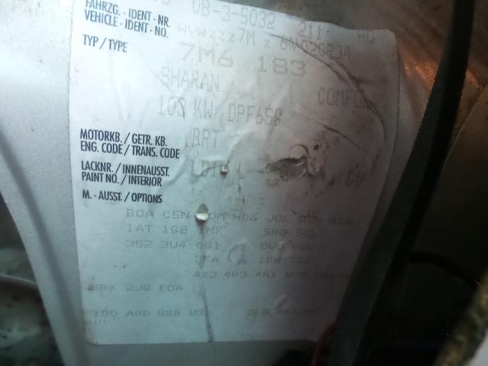 Volkswagen Sharan 2.0 TDI Sloopvoertuig (2006, Beige)