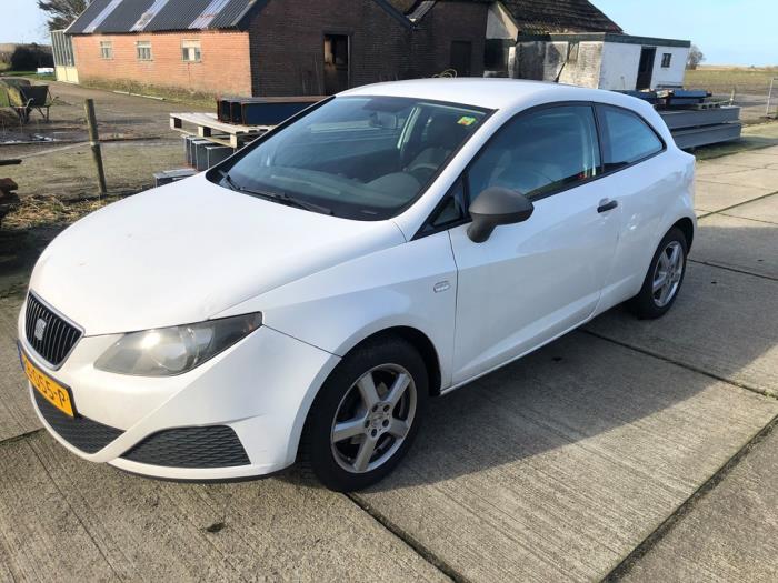 Seat Ibiza IV SC 1.2 12V Skrotfordon (2009, WIT)