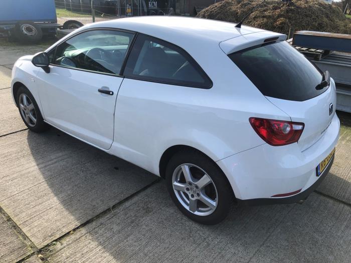 Seat Ibiza IV SC 1.2 12V Skrotfordon (2009, WIT)