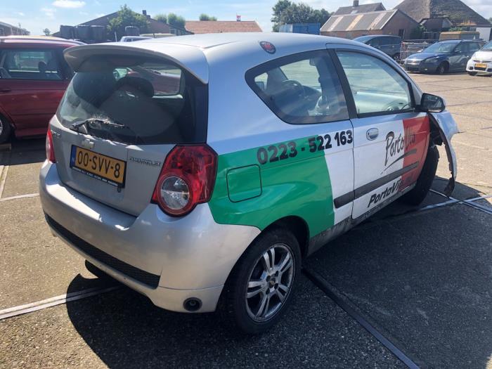 Chevrolet Aveo 1.2 16V Skrotfordon (2011, GRIJS)