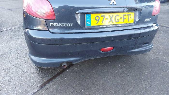 Peugeot 206 1.4 XR,XS,XT,Gentry Skrotfordon (2007, ZWART)