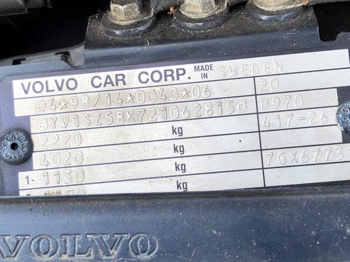 Volvo XC70 XC70 2.4 T 20V Skadat fordon (2002, BLAUW)