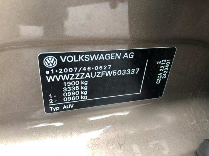 Volkswagen Golf Sportsvan Skrotfordon (2014, LICHT BRONS)