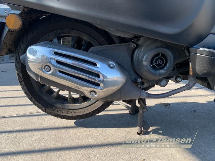 Vespa S Scooter (Sloopvoertuig, 2019, Graniet)