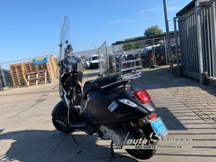 Vespa S Scooter (Sloopvoertuig, 2019, Graniet)