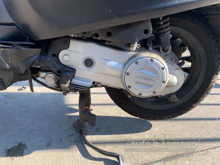 Vespa S Scooter (Sloopvoertuig, 2019, Graniet)