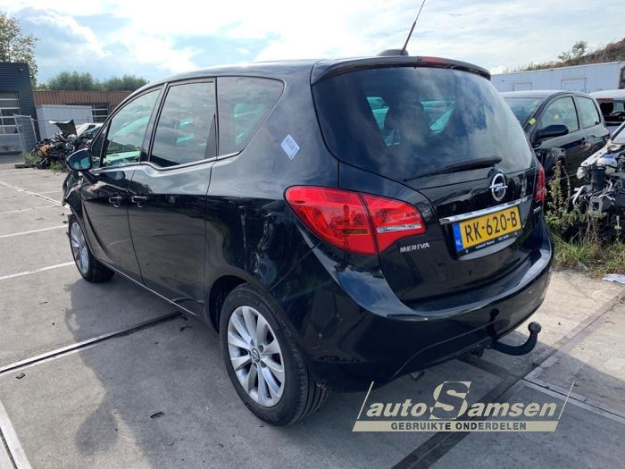 Opel Meriva 1.4 Turbo 16V ecoFLEX Sloopvoertuig (2015, Zwart)