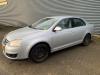 Volkswagen Jetta III 2.0 16V FSI Schadevoertuig (2006, Grijs)