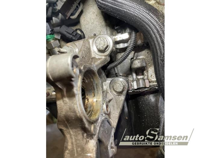 Citroen C4 Berline 1.6 16V VTi Sloopvoertuig (2011, Grijs)