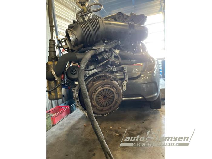 Citroen C4 Berline 1.6 16V VTi Sloopvoertuig (2011, Grijs)