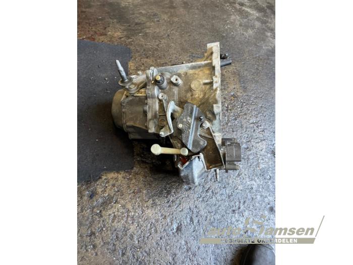 Citroen C4 Berline 1.6 16V VTi Sloopvoertuig (2011, Grijs)