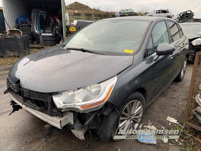 Citroen C4 Berline 1.6 16V VTi Sloopvoertuig (2011, Grijs)