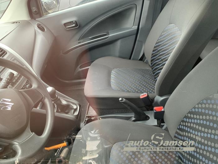 Suzuki Celerio 1.0 12V Dualjet Skrotfordon (2015, GRIJS)
