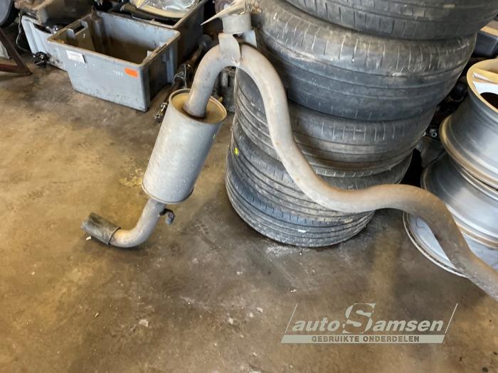 BMW 1 serie 116d 1.6 16V Efficient Dynamics Skrotfordon (2015, ZWART)