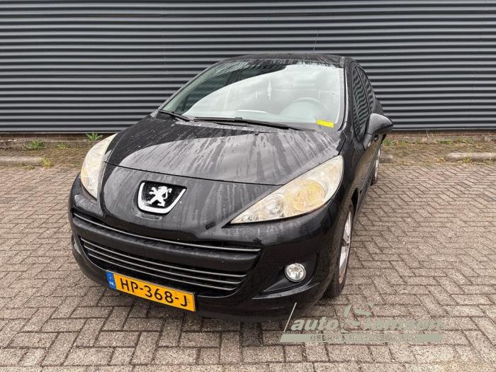Peugeot 207/207+ 1.6 16V VTRi Skadat fordon (2010, ZWART)