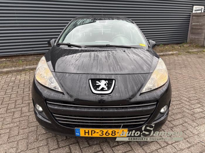 Peugeot 207/207+ 1.6 16V VTRi Skadat fordon (2010, ZWART)