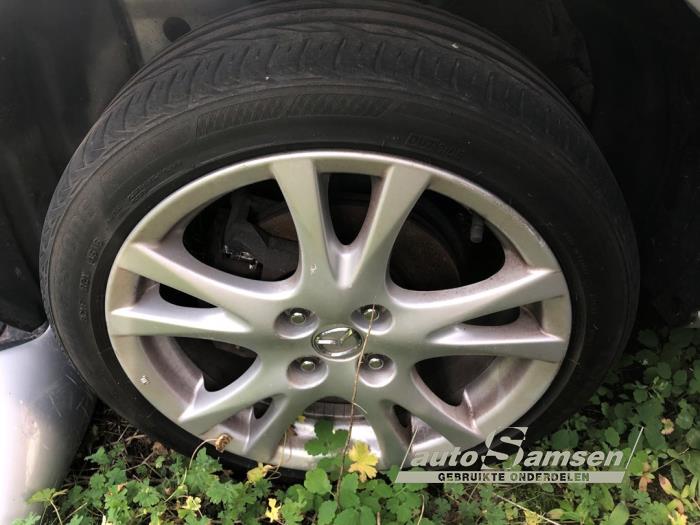 Mazda 2 1.3 16V S-VT High Power Skrotfordon (2008, GRIJS)