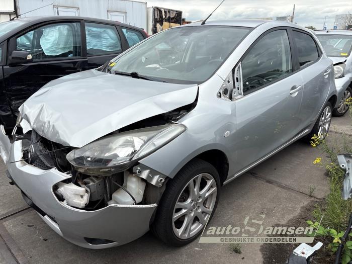 Mazda 2 1.3 16V S-VT High Power Skrotfordon (2008, GRIJS)