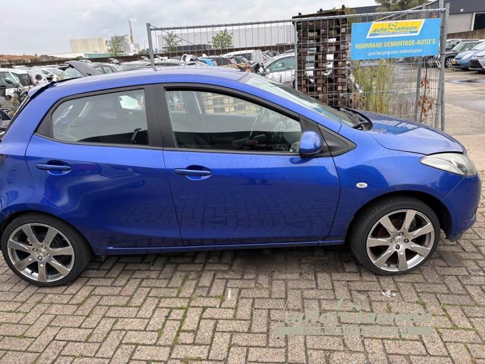 Mazda 2 1.3 16V S-VT High Power Schadevoertuig (2008, Blauw)