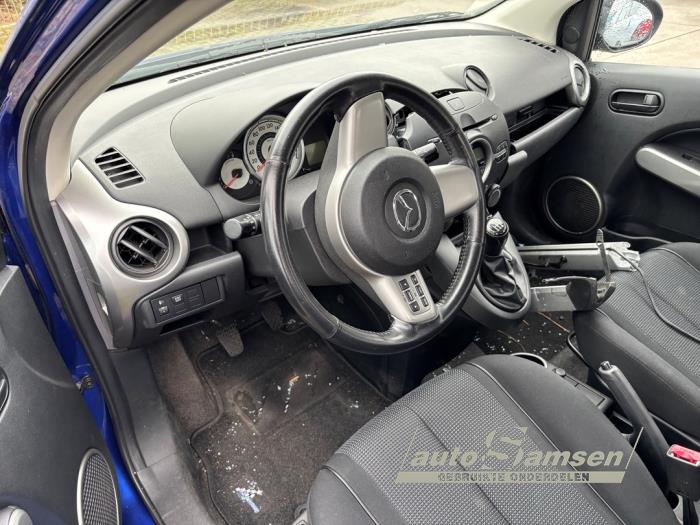 Mazda 2 1.3 16V S-VT High Power Schadevoertuig (2008, Blauw)