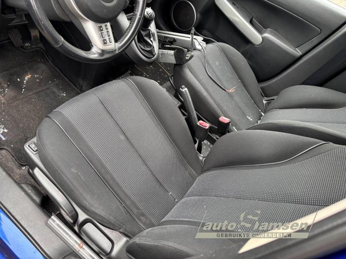 Mazda 2 1.3 16V S-VT High Power Schadevoertuig (2008, Blauw)