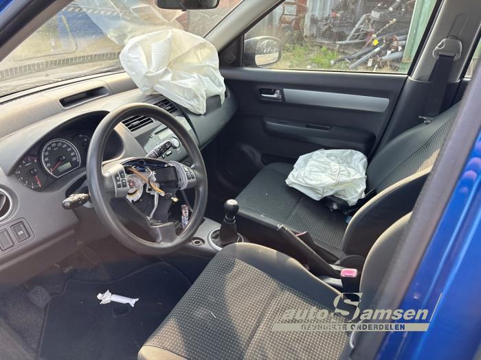 Suzuki Swift 1.3 VVT 16V Sloopvoertuig (2006, Blauw)