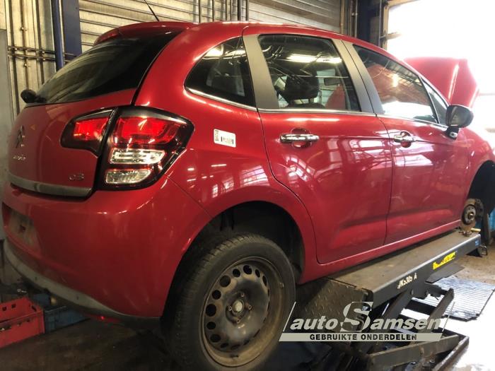 Citroen C3 1.2 VTi 82 12V Skrotfordon (2015, ROOD)