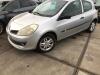 Renault Clio III 1.2 16V 75 Skrotfordon (2006, GRIJS)