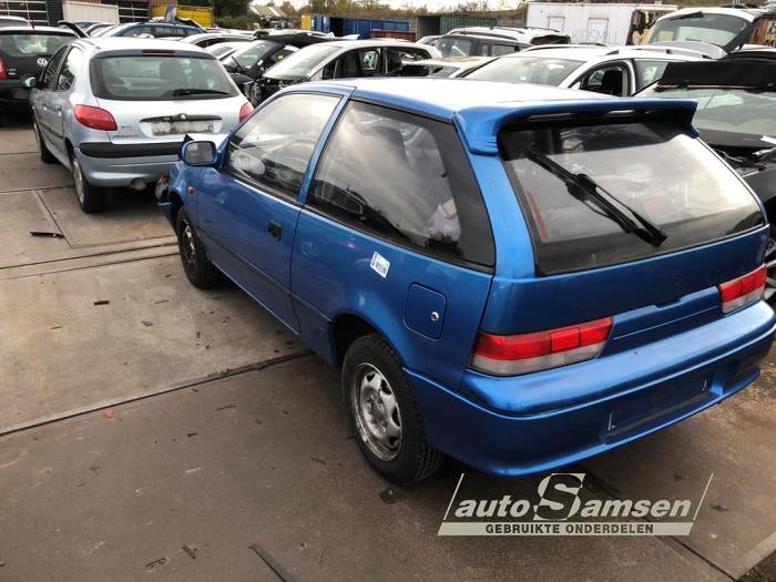 Suzuki Swift 1.0i Sloopvoertuig (2000, Blauw)