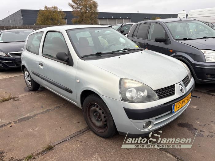 Renault Clio II 1.2 16V Sloopvoertuig (2003, Grijs)