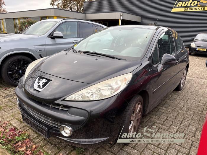Peugeot 207/207+ 1.6 16V VTi Samochód złomowany (2009, Czarny)