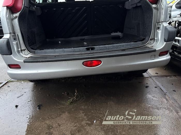 Peugeot 206 SW 1.4 Skrotfordon (2002, GRIJS)